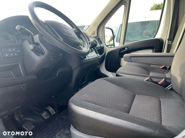 Peugeot Boxer L3H2 7-os. 2,0 Hdi 130 KM klima tempomat - 9