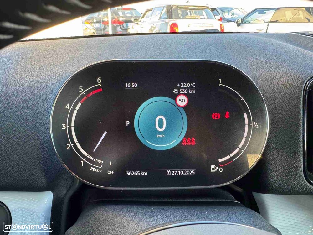 MINI Countryman Cooper D Premium First Essential Auto - 13