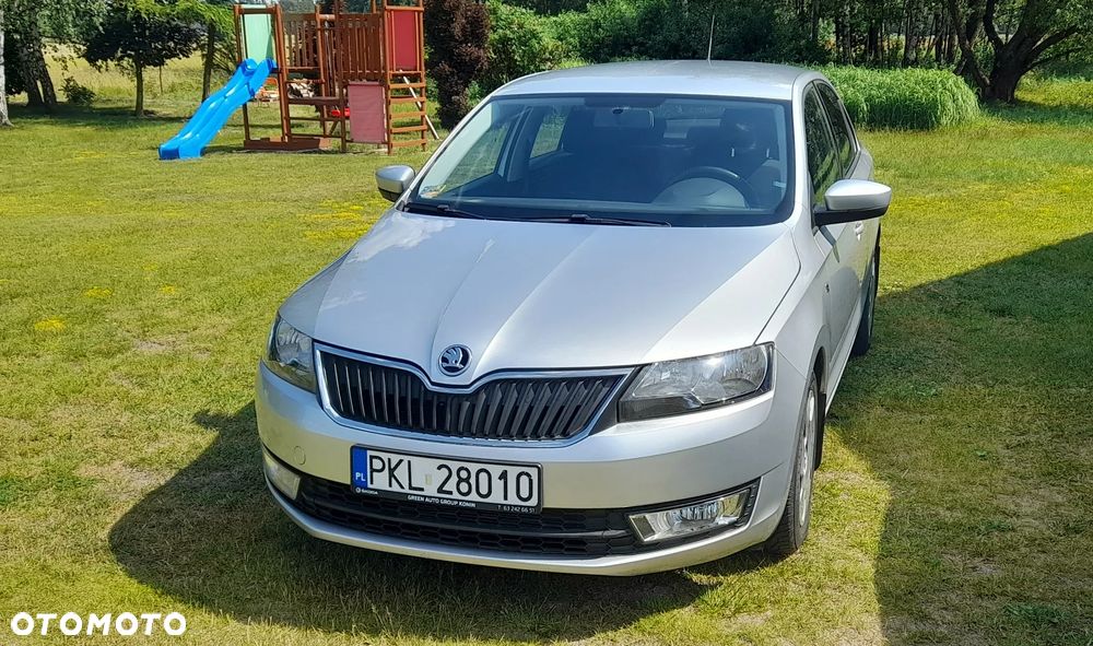 Skoda RAPID 1.2 Ambition Max - 29