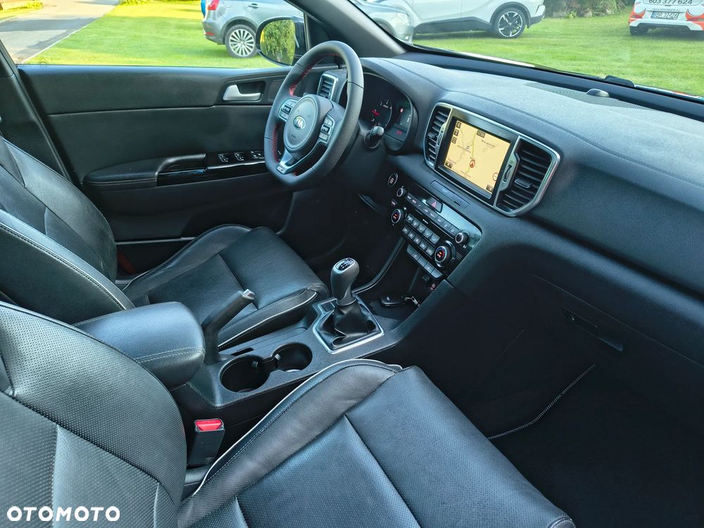 Kia Sportage 2.0 CRDI 4WD Fifa World Cup Edition - 24