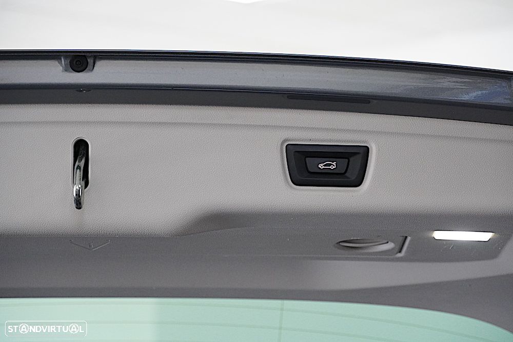 BMW 320 d Line Sport Auto - 11