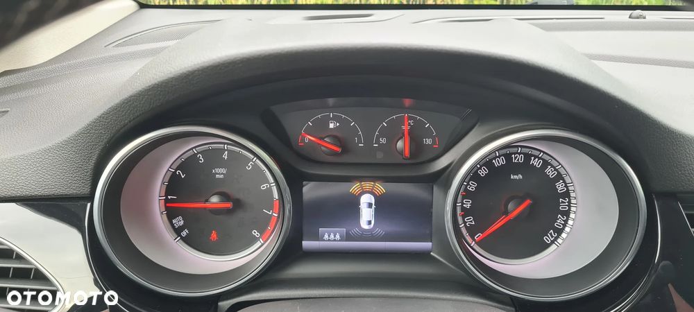 Opel Astra 1.4 Turbo Start/Stop Innovation - 29