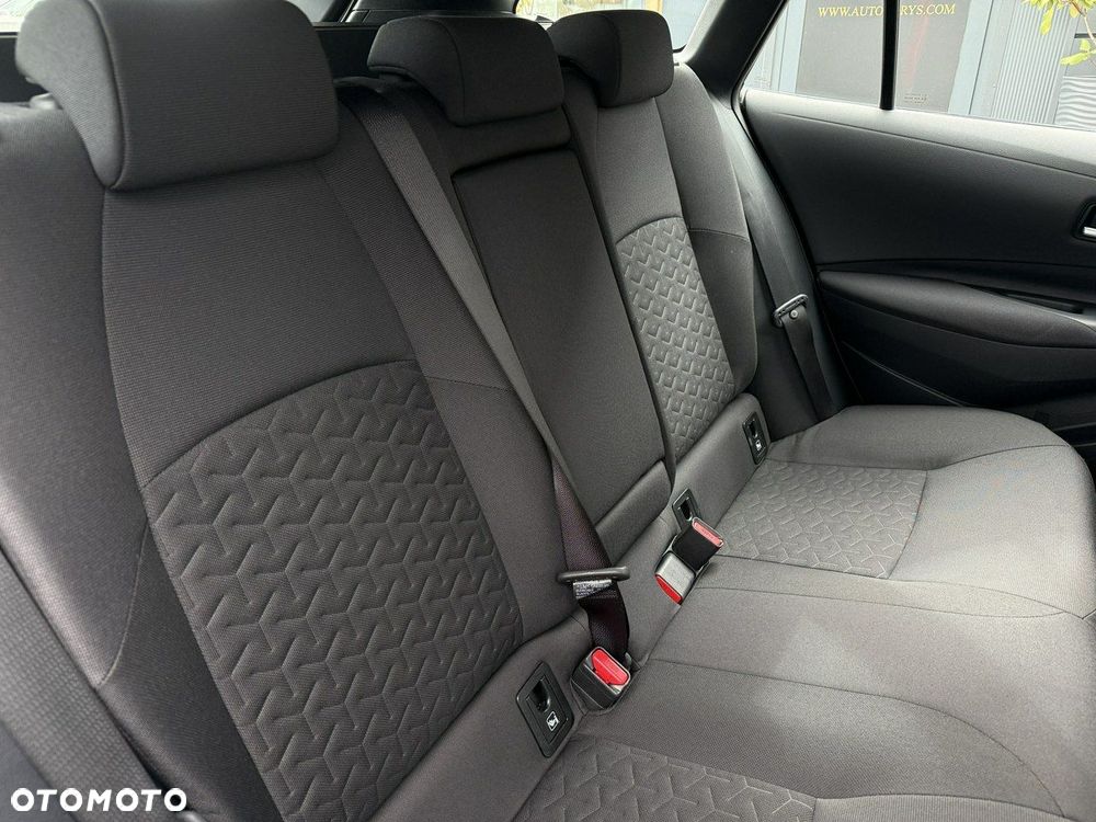 Toyota Corolla 1.8 Hybrid Comfort - 37