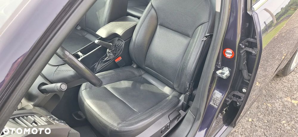 Opel Insignia - 15