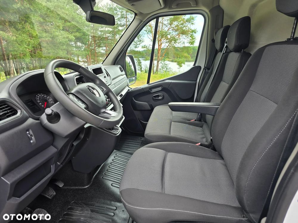 Renault Master - 18