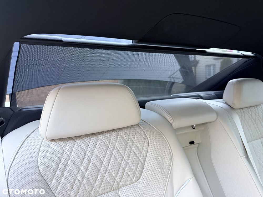 BMW Seria 7 750d xDrive - 17
