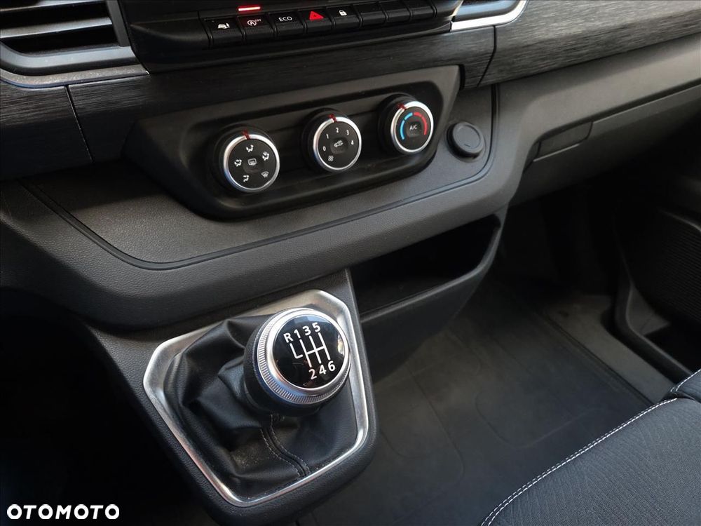 Renault trafic - 16