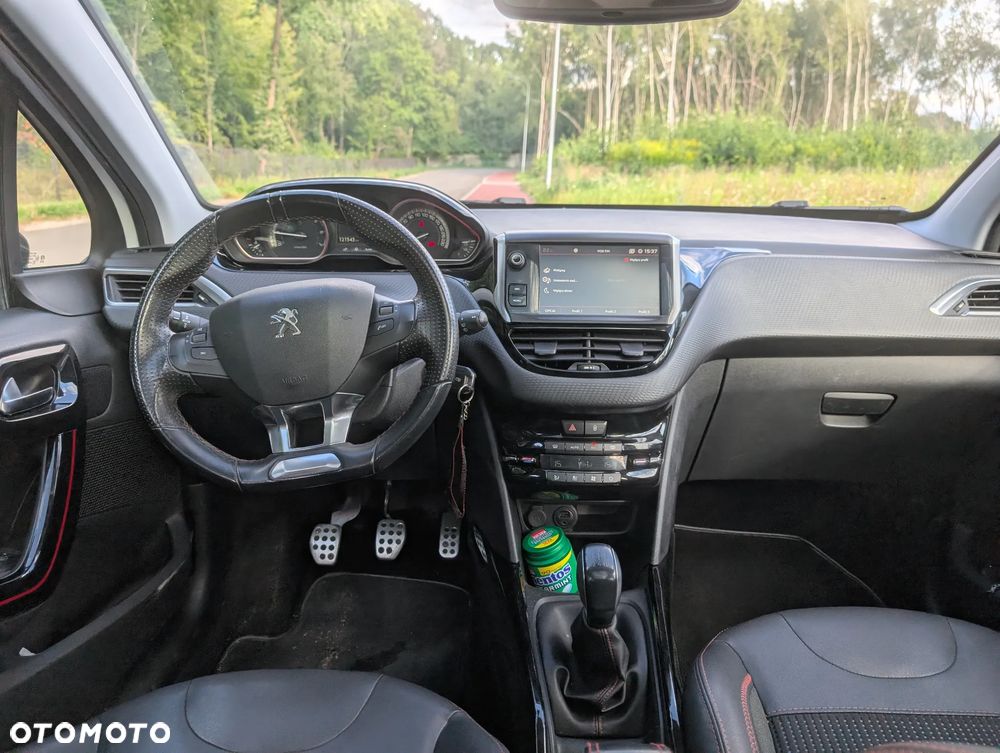 Peugeot 2008 PureTech 110 Stop&Start GT-Line Edition - 17