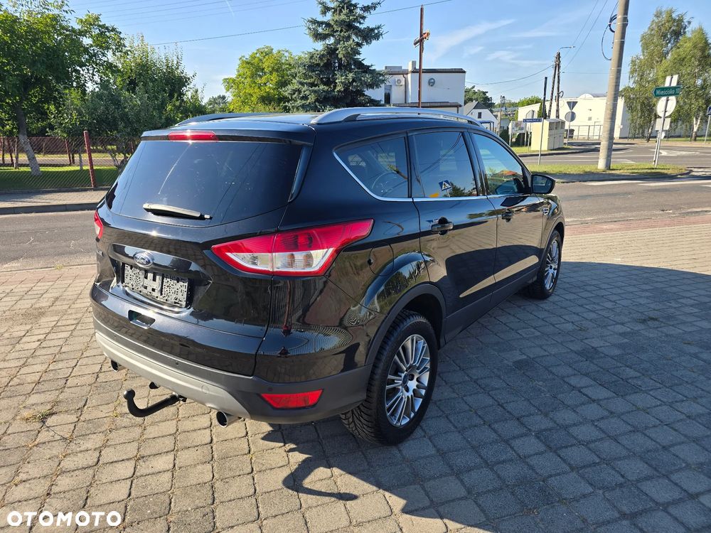 Ford Kuga 2.0 TDCi 2x4 Titanium - 6