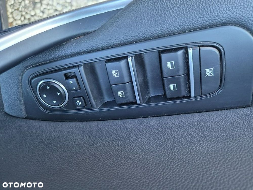Kia Ceed - 27