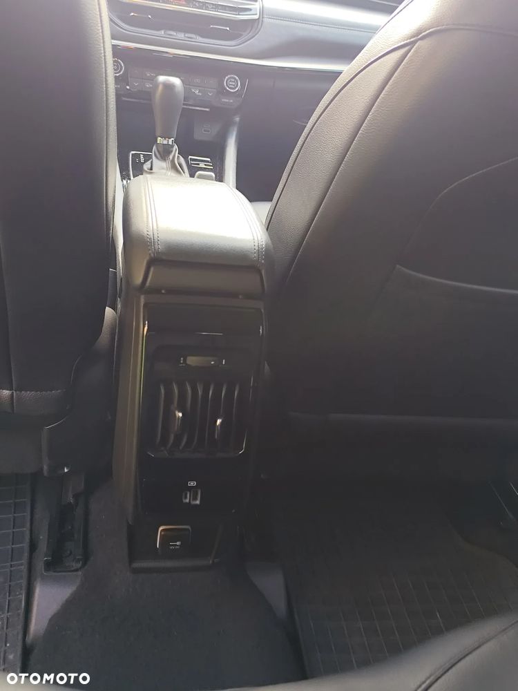 Jeep Compass - 28