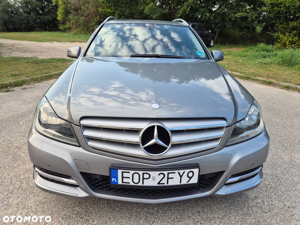 Mercedes-Benz Klasa C 180 T BlueEFFICIENCY Avantgarde - 38