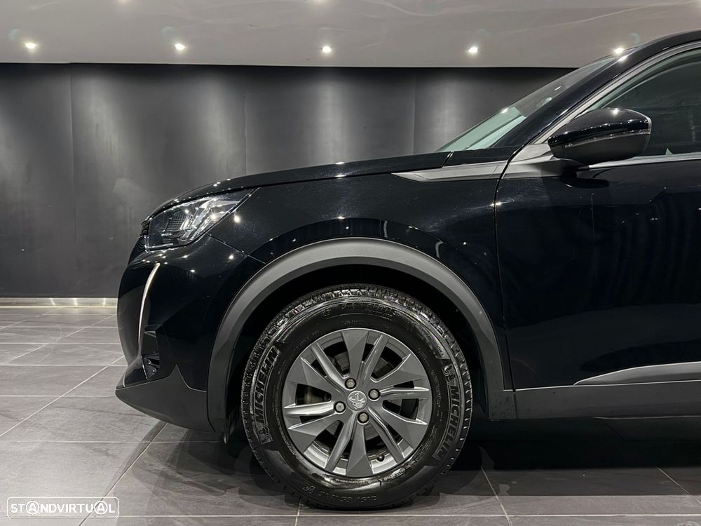 Peugeot 2008 1.2 PureTech Active Pack - 3