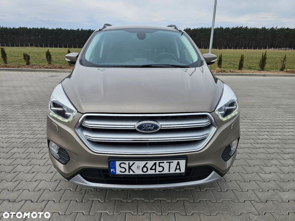 Ford Kuga - 4