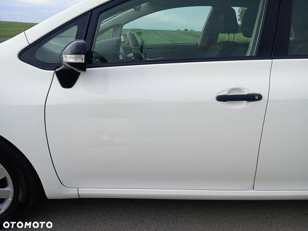 Toyota Auris 1.33 VVT-i - 12