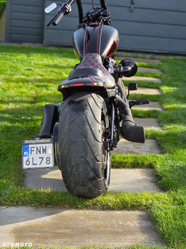 Harley-Davidson FXSB Breakout - 15