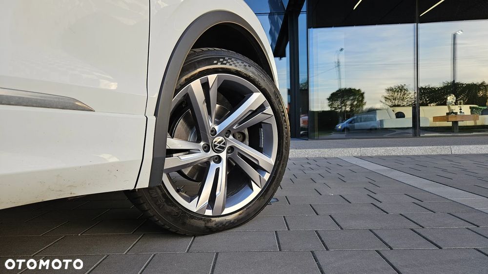 Volkswagen Tiguan 2.0 TDI SCR 4Mot R-Line DSG - 11