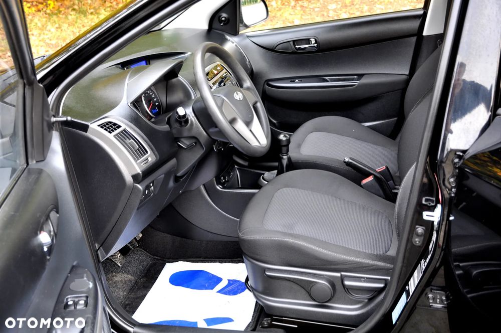 Hyundai i20 1.25 Classic + - 21