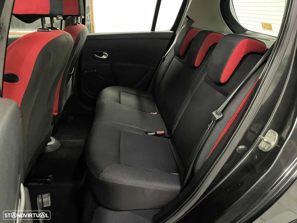 Renault Clio 1.2 16V Rip Curl - 27