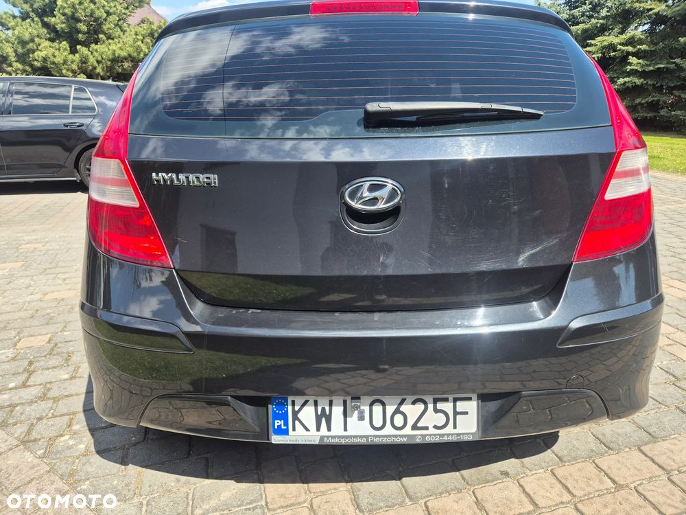 Hyundai i30 1.4 Classic + EU5 - 10