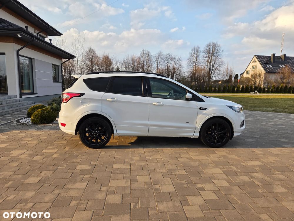 Ford Kuga 2.0 TDCi AWD ST-Line Black - 17
