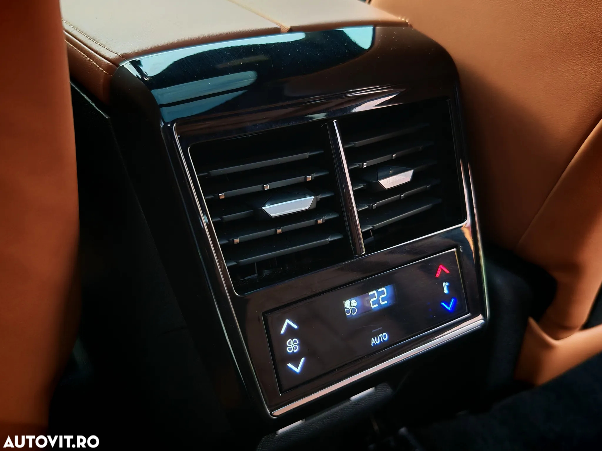 Citroën DS7 Crossback BlueHDI 180 Aut. SO CHIC - 14