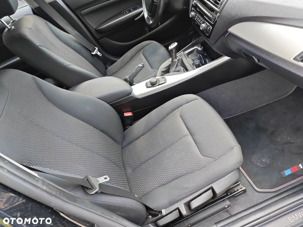 BMW Seria 1 116i - 14