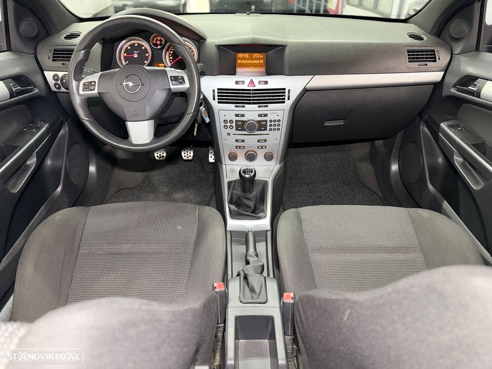 Opel Astra GTC 1.7 CDTI DPF Sport - 15