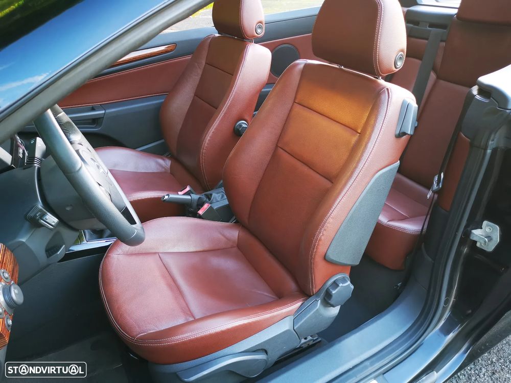 Opel Astra Cabrio TwinTop 1.9 CDTi - 12