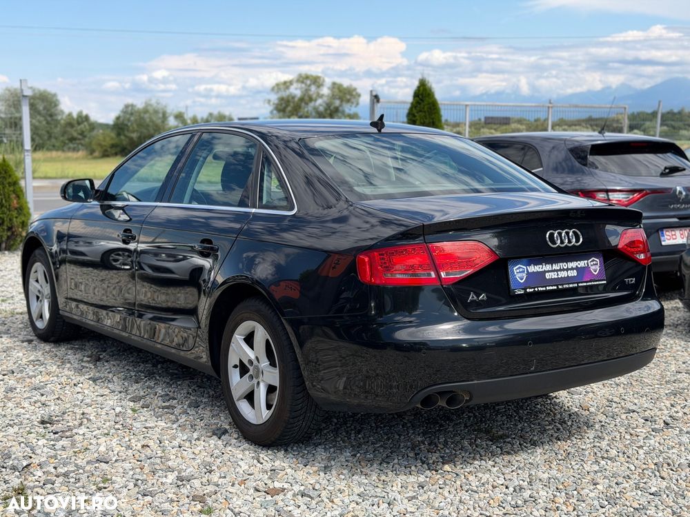 Audi A4 Limuzina 2.0 TDI B8 - 4