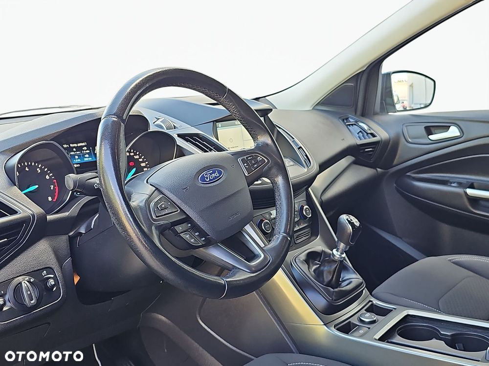 Ford Kuga 1.5 EcoBoost FWD Titanium - 11