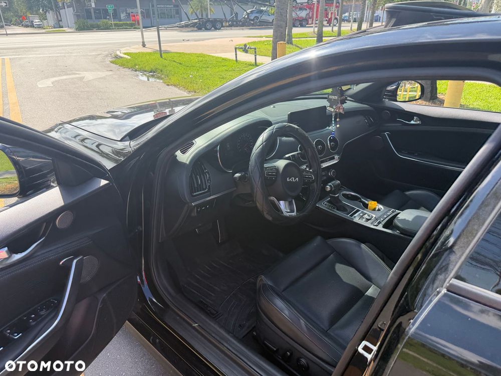 Kia Stinger 3.3 T-GDI AWD OPF GT - 10