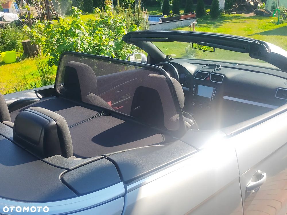 Volkswagen Eos 2.0 FSI - 8