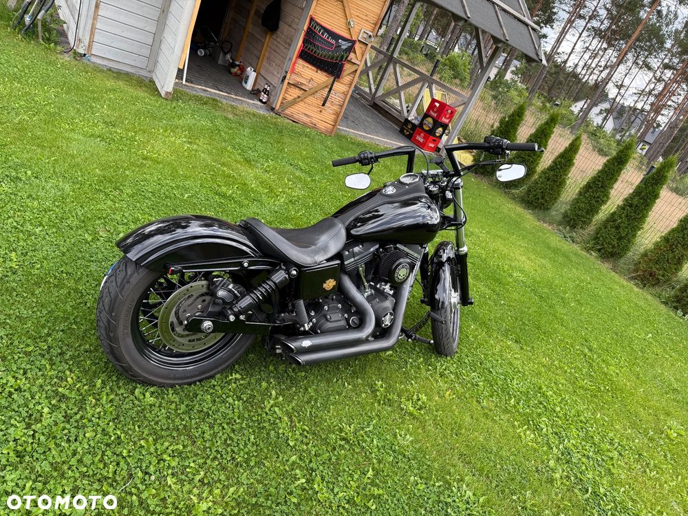 Harley-Davidson Dyna - 3