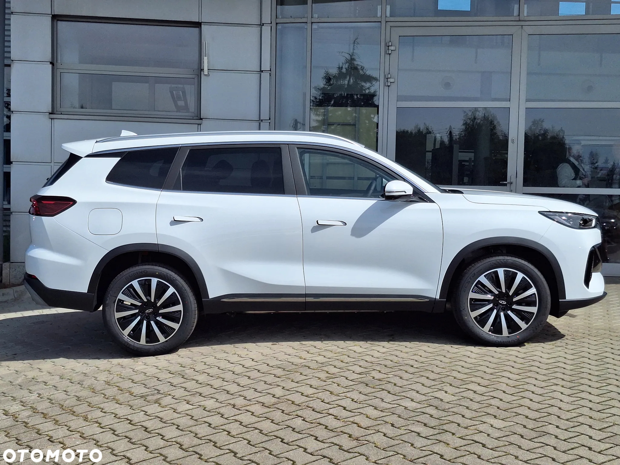 Chery Tiggo 8 - 7