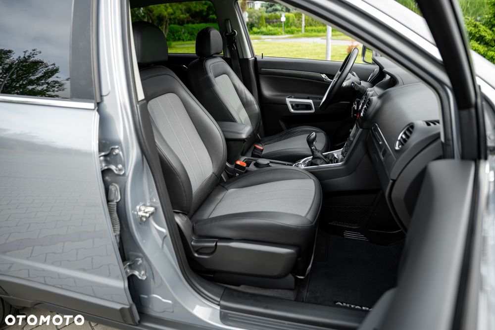 Opel Antara - 30