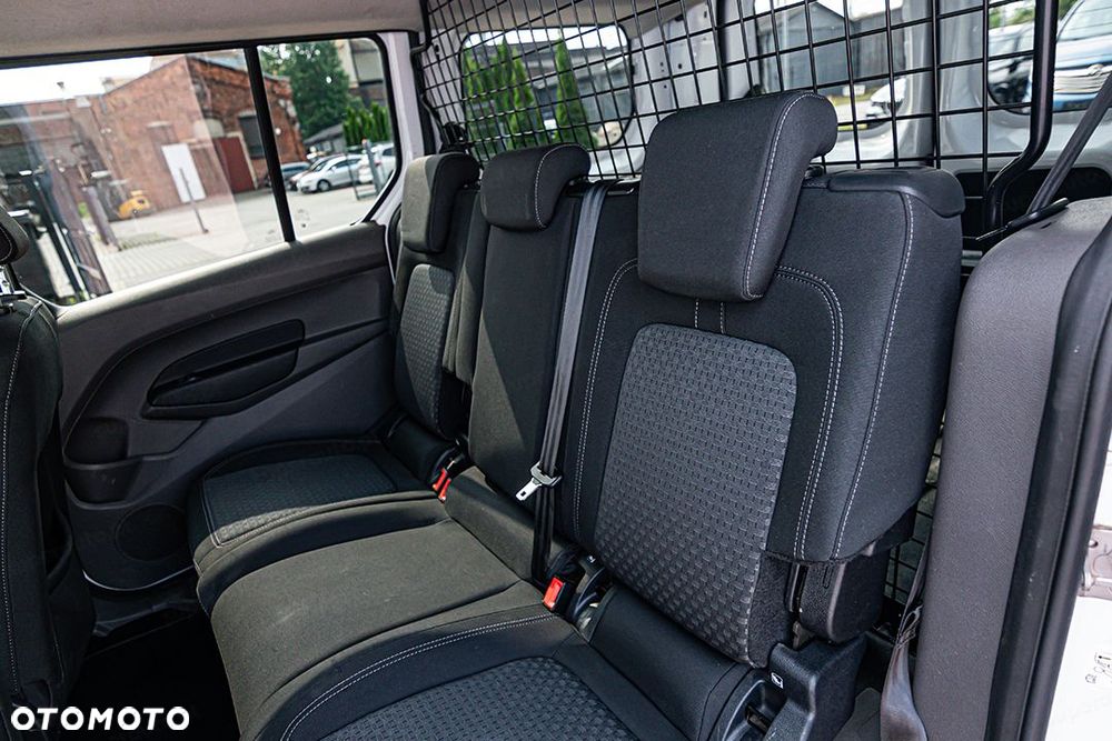 Ford Transit Connect - 24