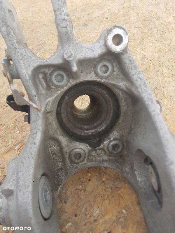 ZWROTNICA PIASTA LEWY TYŁ AUDI A6 C7 A7 A4 A5 Q5 SQ5 8R0505435C - 6