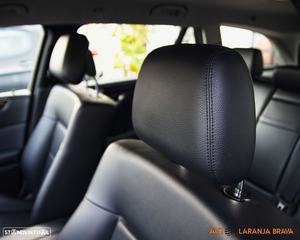 Mercedes-Benz E 250 CDi Avantgarde BlueEfficiency Auto. - 29