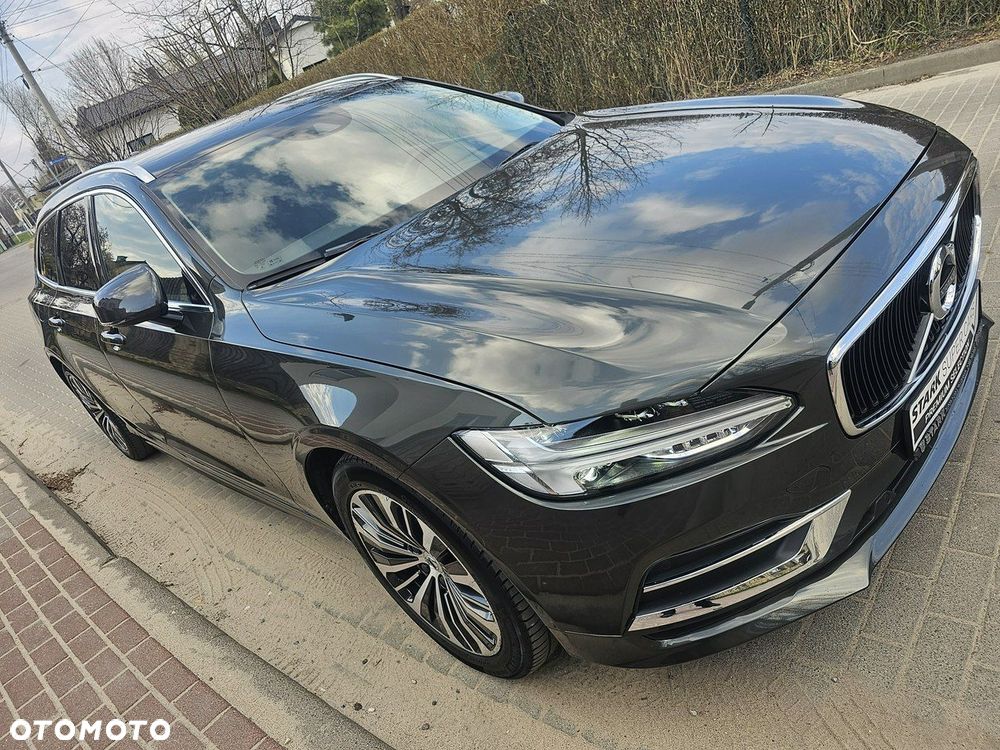 Volvo V90 D4 Momentum Pro - 4