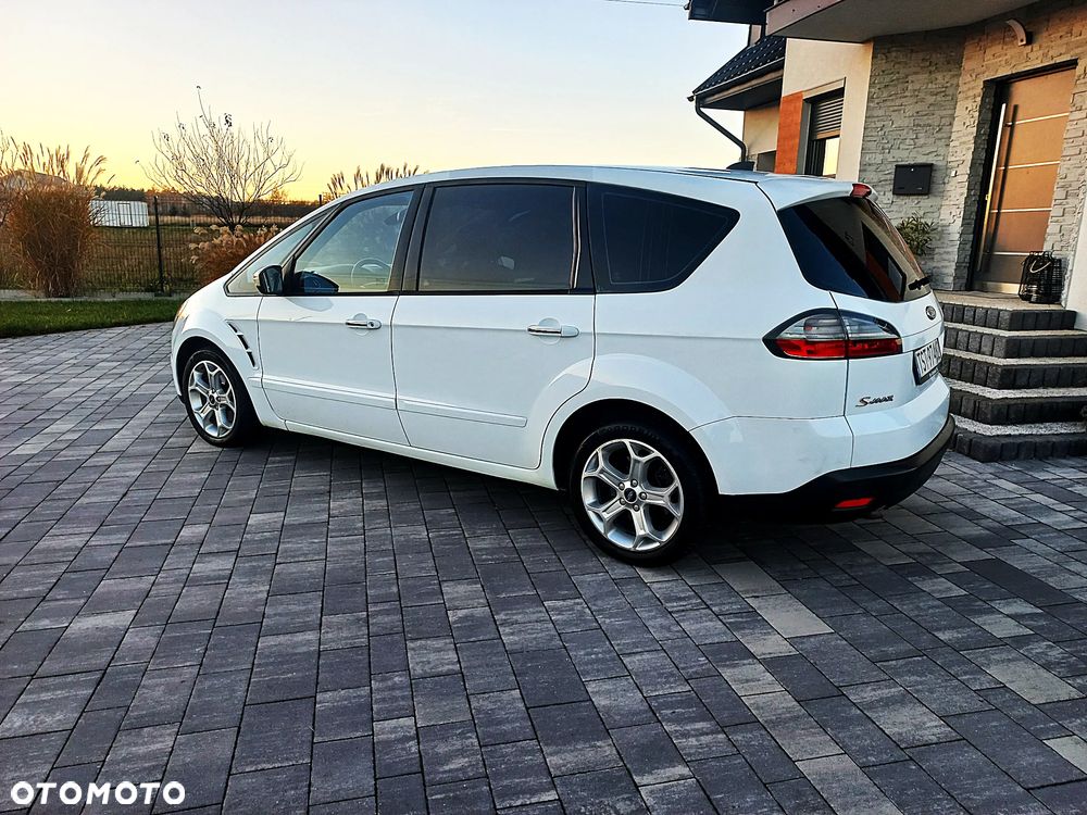 Ford S-Max 2.0 TDCi DPF Titanium - 8