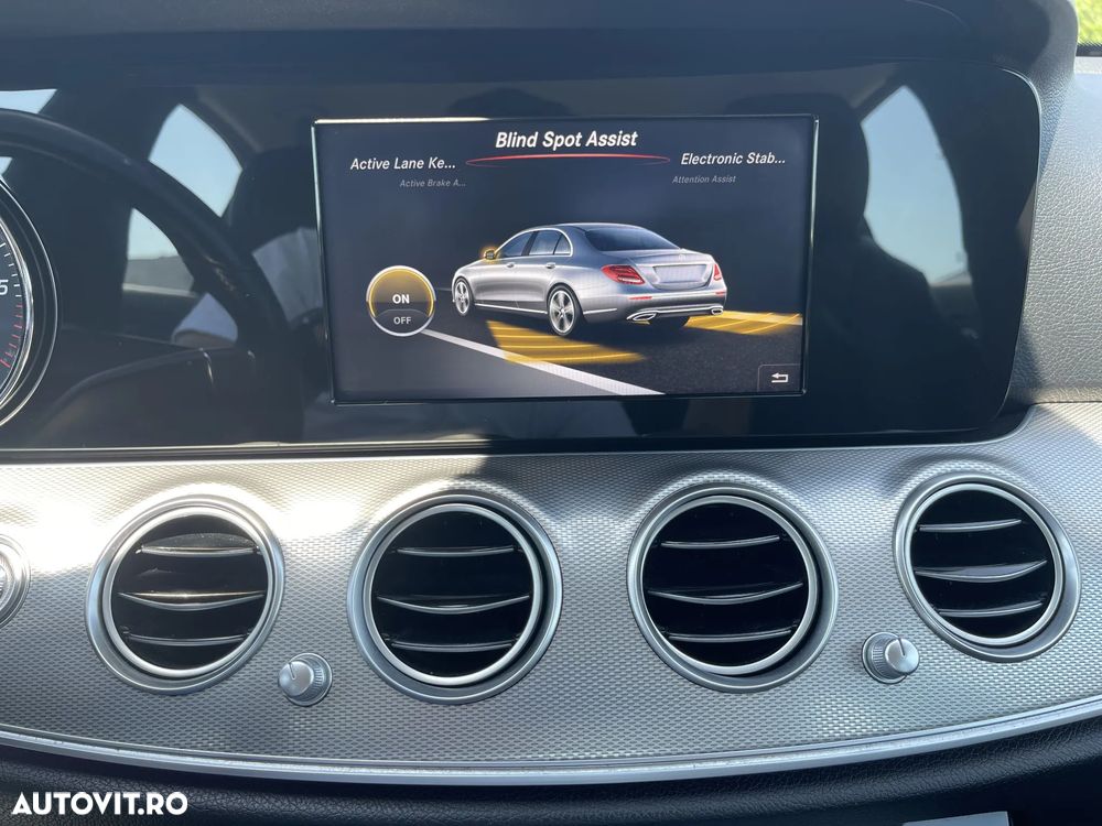 Mercedes-Benz E - 20
