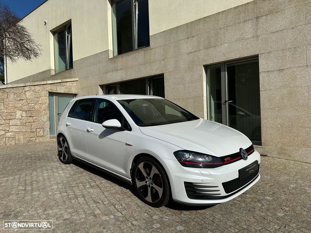 VW Golf 2.0 TSi GTi - 4