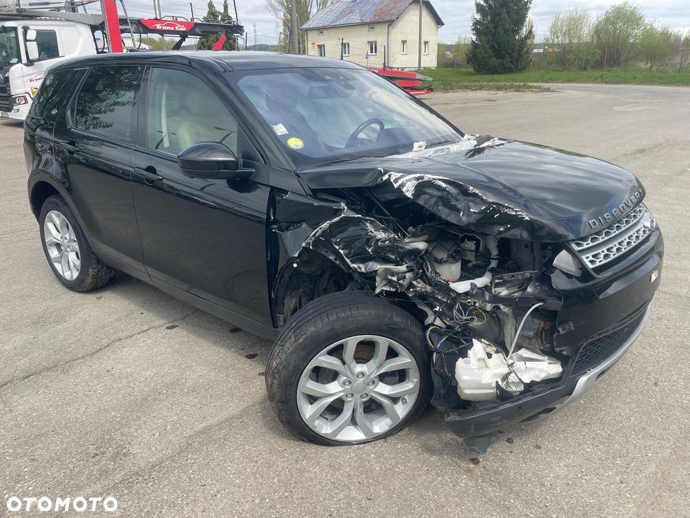 Land Rover Discovery Sport - 8