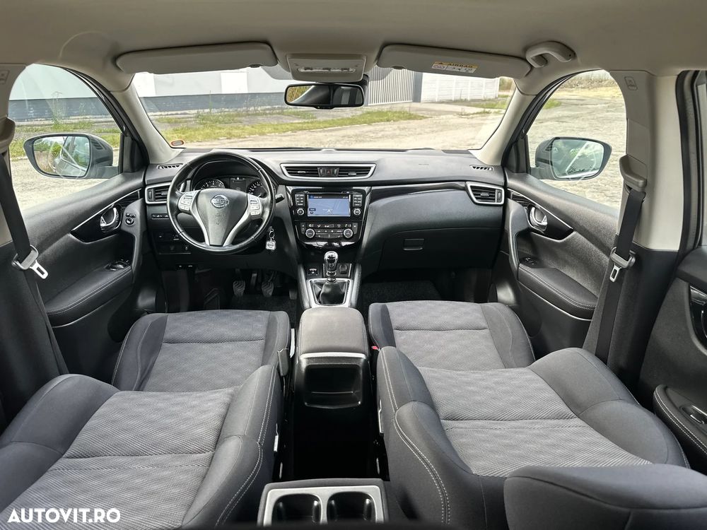 Nissan Qashqai 1.2 DIG-T TEKNA - 10