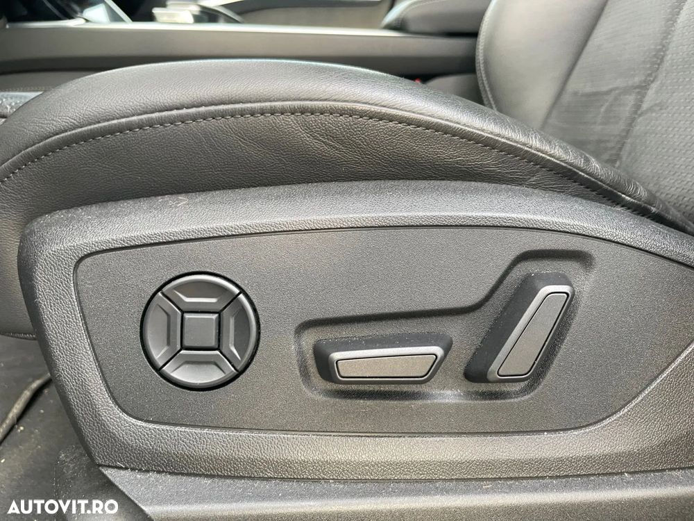 Audi e-tron 55 quattro S line - 15