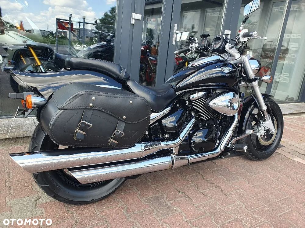 Suzuki Intruder - 29