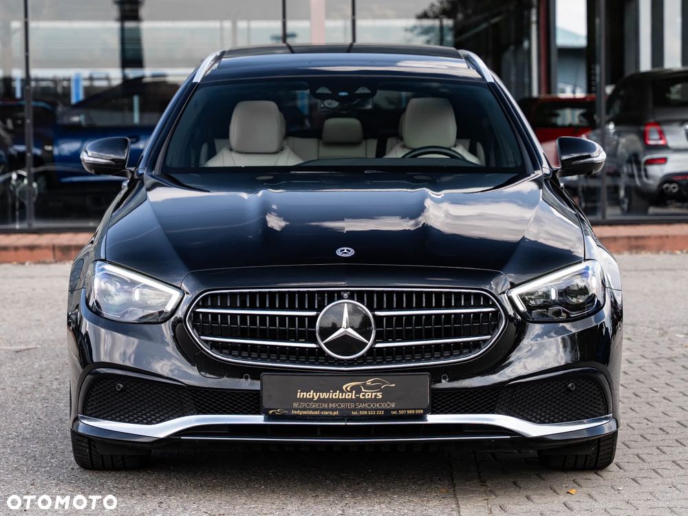 Mercedes-Benz Klasa E 220 d T 9G-TRONIC Exclusive - 18