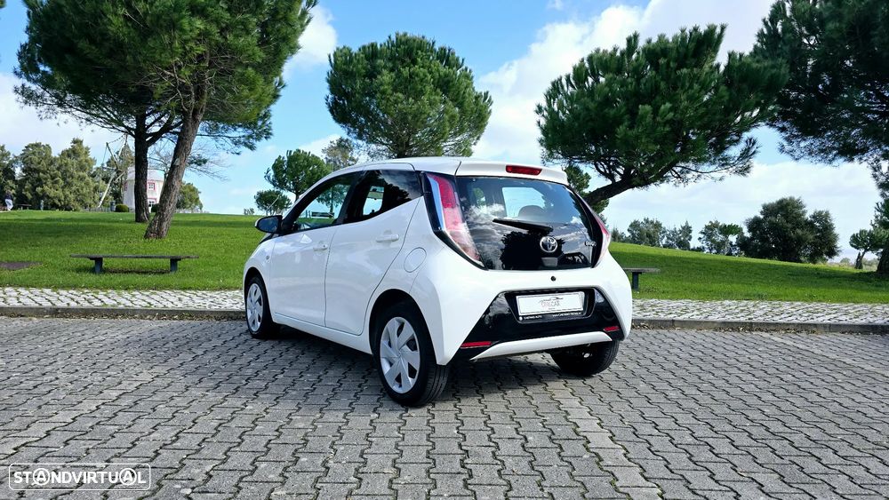 Toyota Aygo 1.0 X-Play+AC+X-Touch - 6