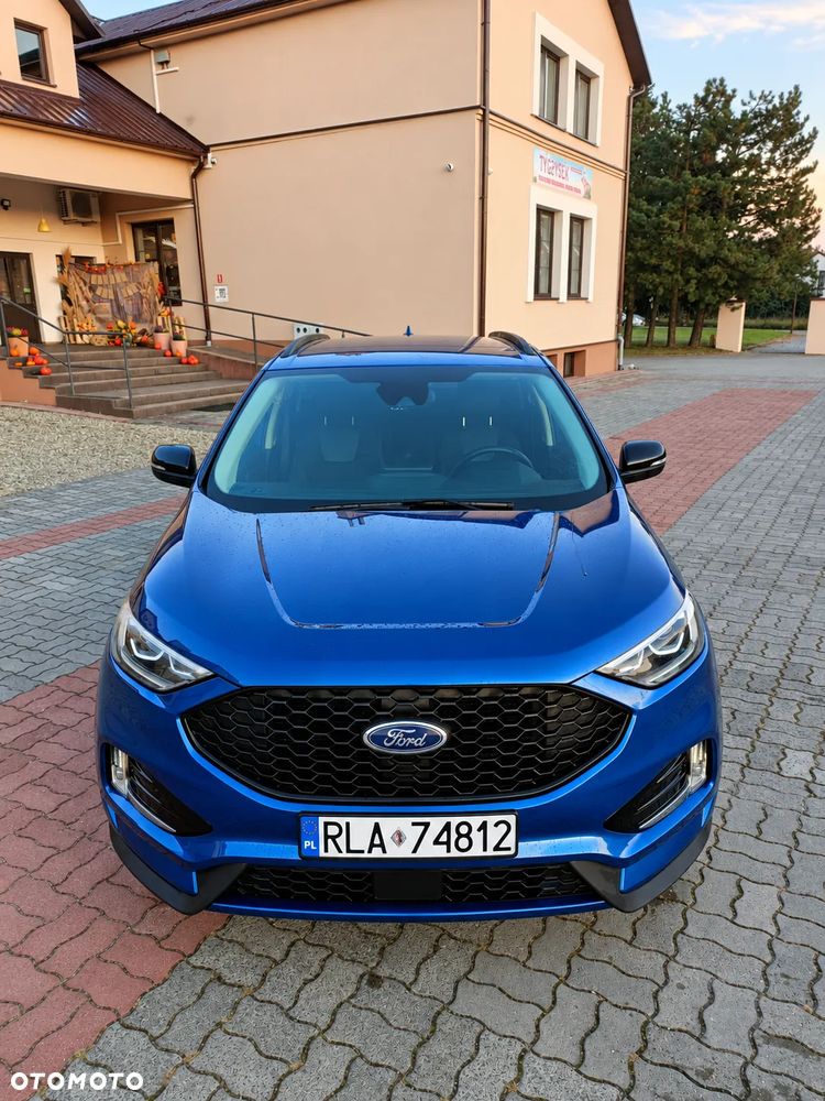 Ford Edge - 2
